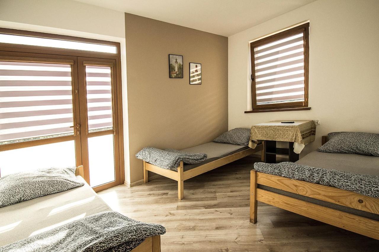 Aris Pokoje Goscinne Wojnicz Exterior foto